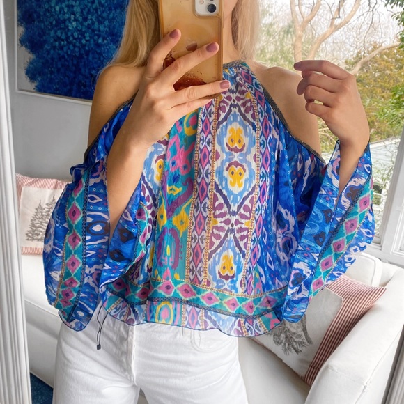💙 ZARA BOHO BLUE MULTI ABSTRACT COLD SHOULDER LOOSE FIT CROPPED TOP! - Picture 6 of 16